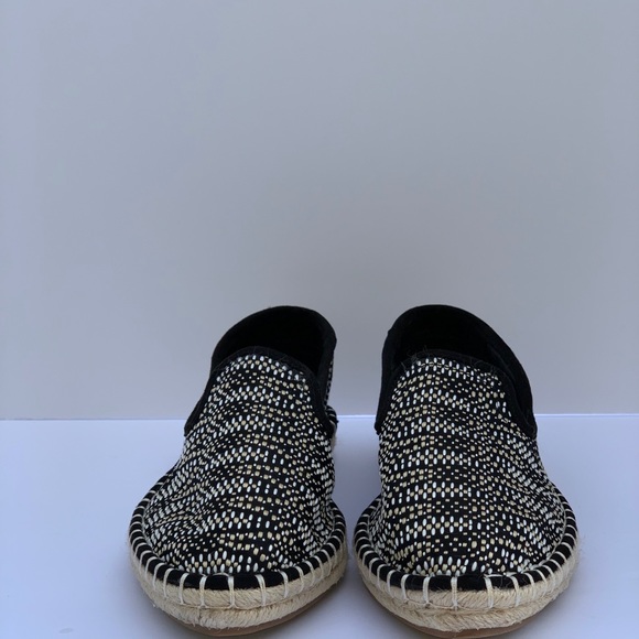 Universal Threads Espadrille - Picture 2 of 6